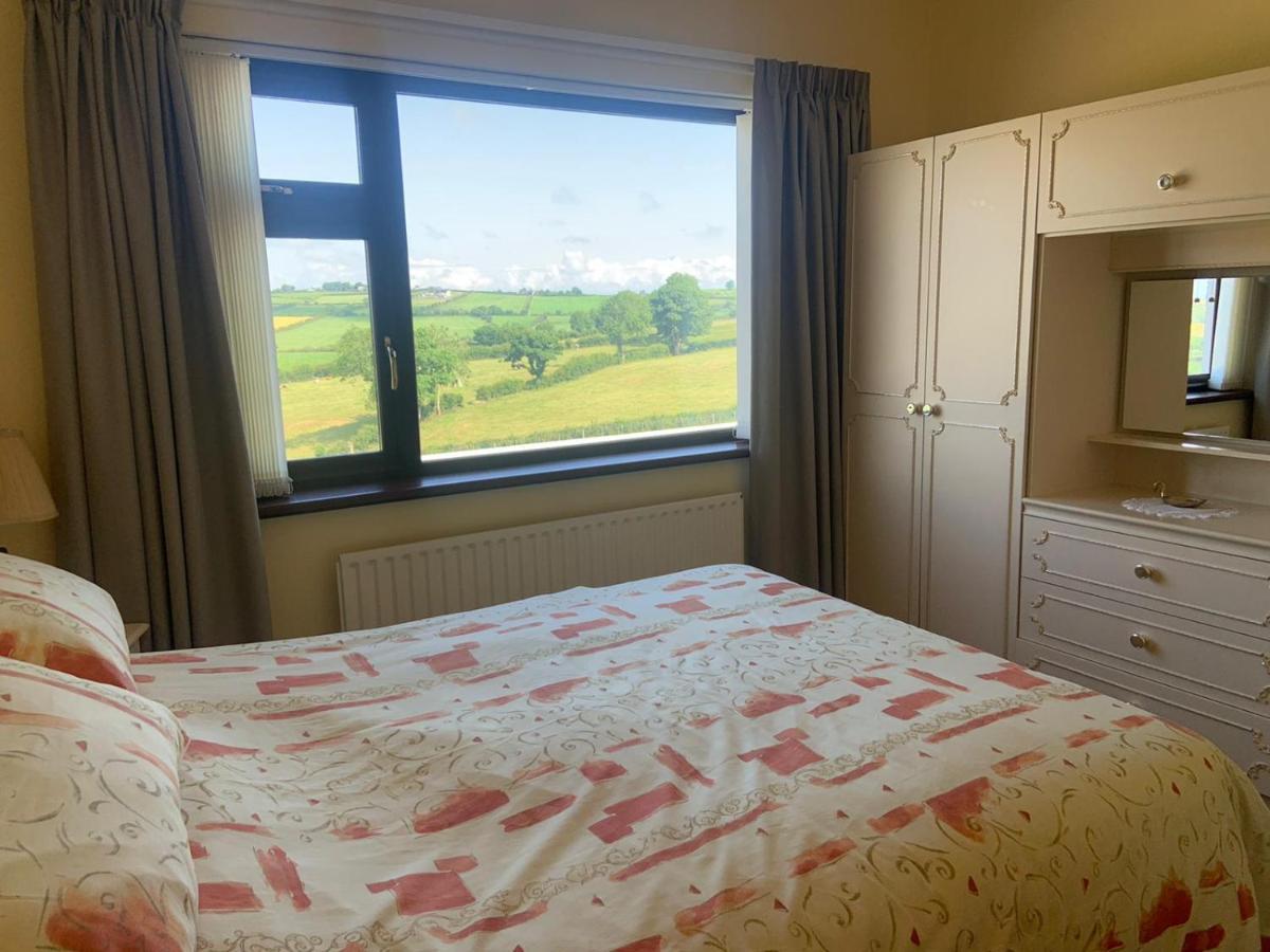 Gracey'S Hillside Lodge Ballyward Extérieur photo